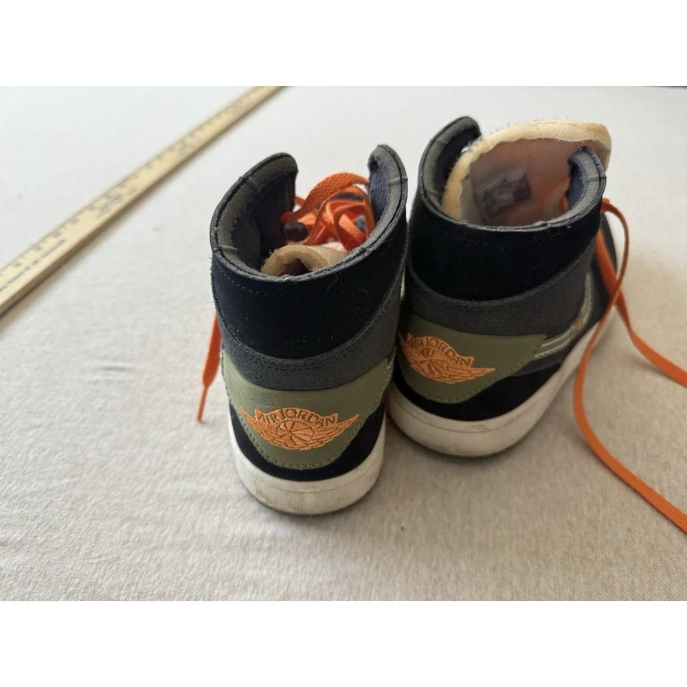 air jordans size 8 mens Black Orange Green